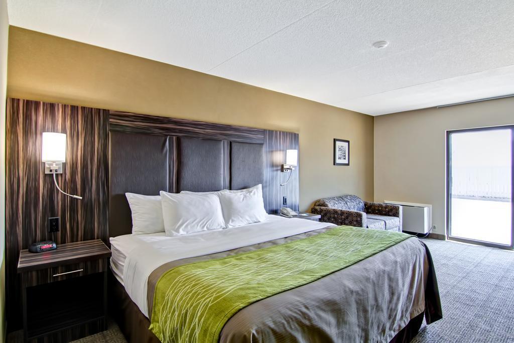 Comfort Inn Sainte-Catherine Εξωτερικό φωτογραφία