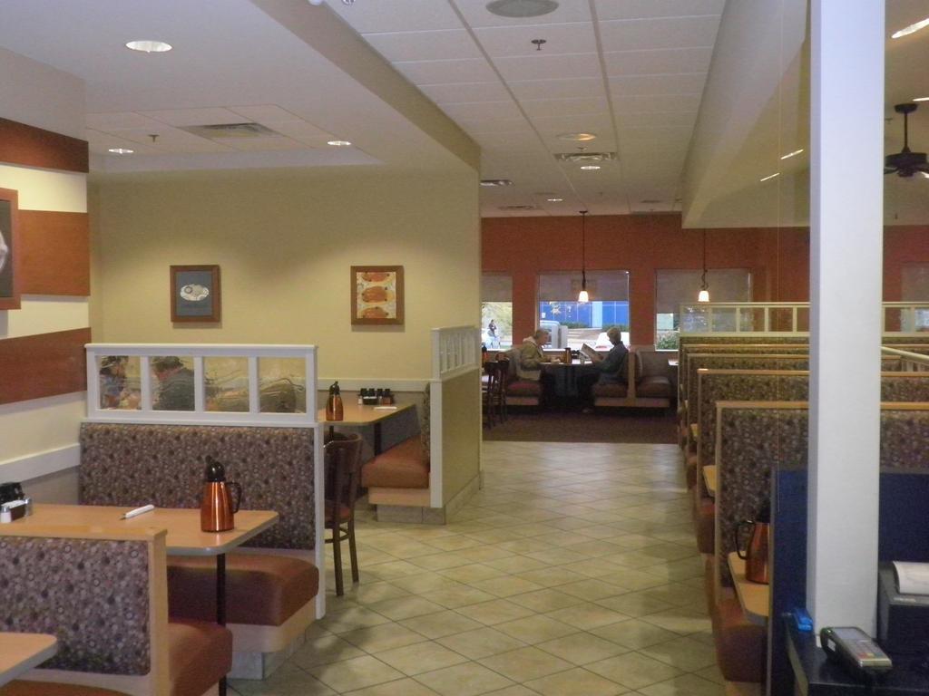 Comfort Inn Sainte-Catherine Εξωτερικό φωτογραφία