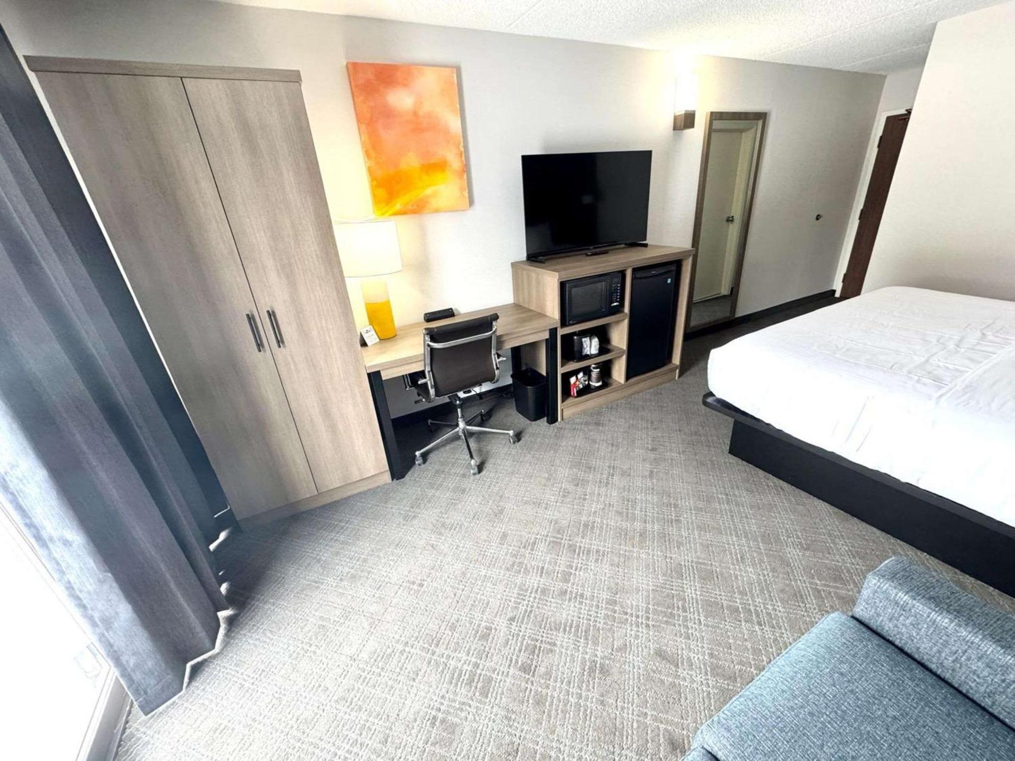 Comfort Inn Sainte-Catherine Εξωτερικό φωτογραφία