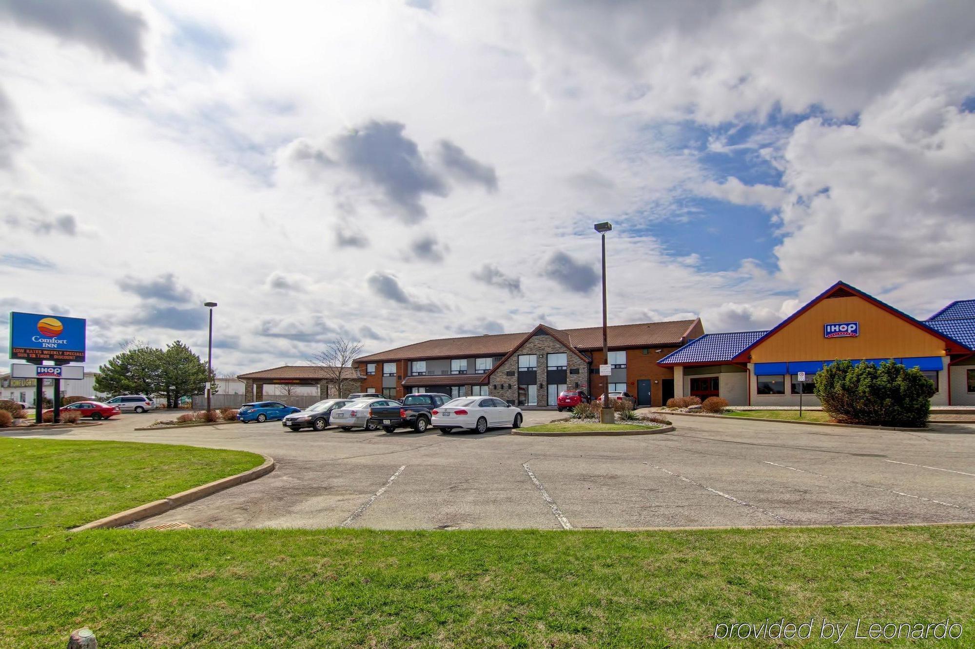 Comfort Inn Sainte-Catherine Εξωτερικό φωτογραφία