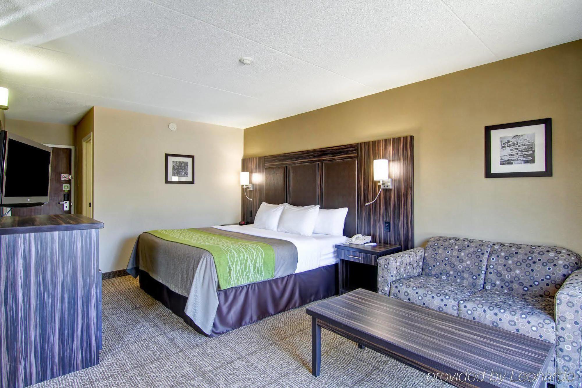 Comfort Inn Sainte-Catherine Εξωτερικό φωτογραφία