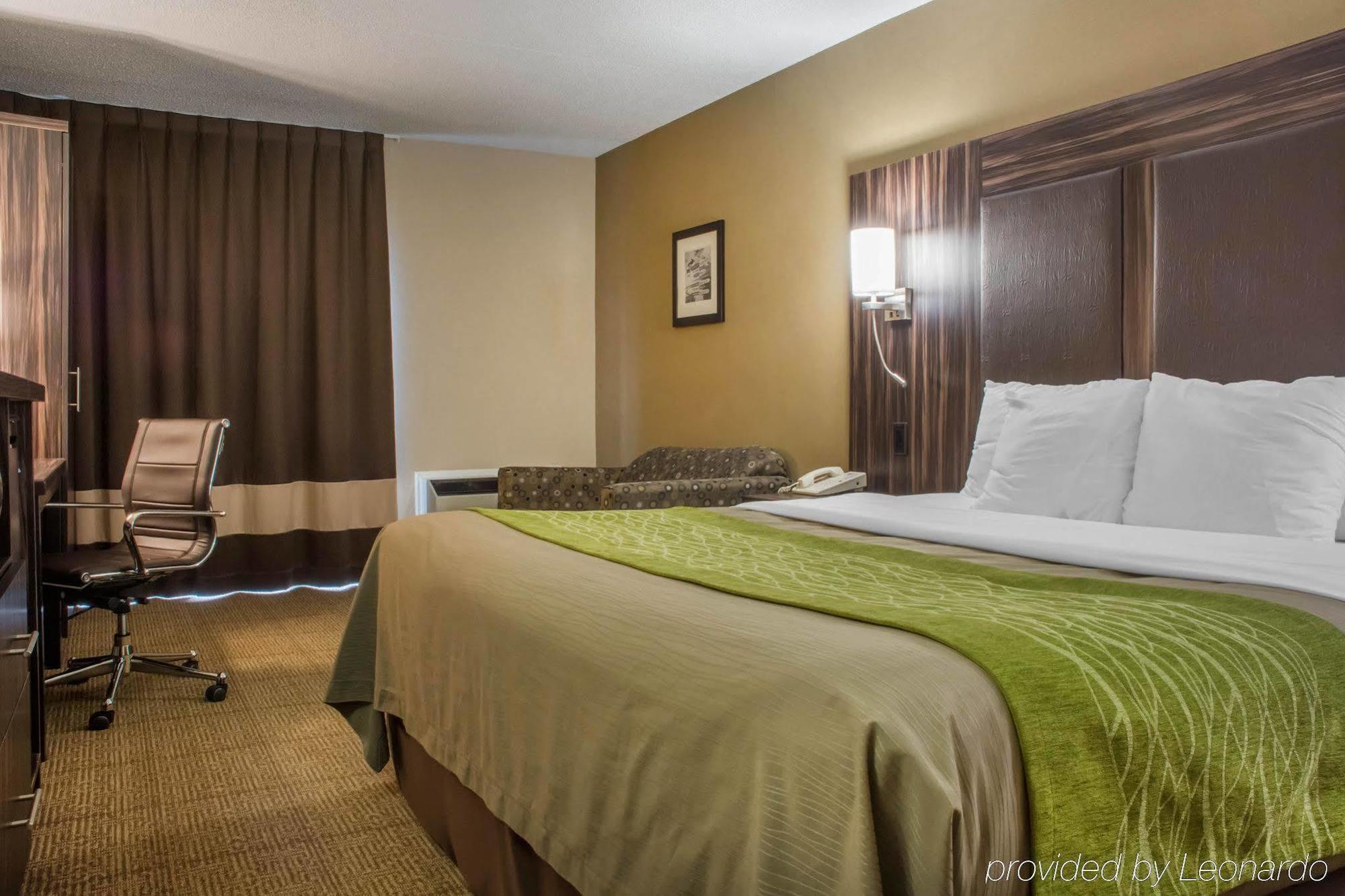 Comfort Inn Sainte-Catherine Εξωτερικό φωτογραφία