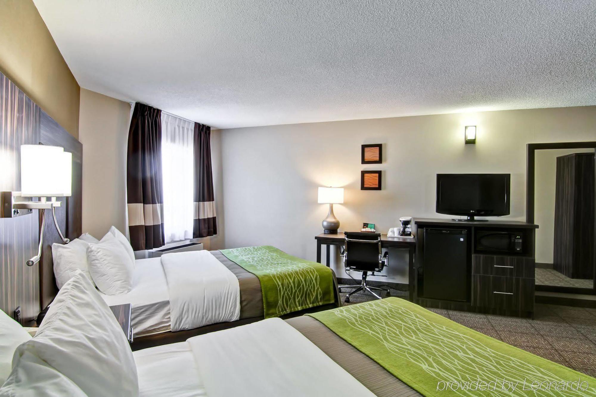 Comfort Inn Sainte-Catherine Εξωτερικό φωτογραφία